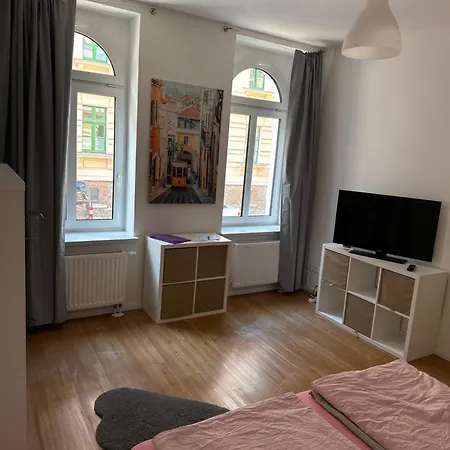 Henricistrasse Apartment